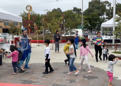 Kids dancing